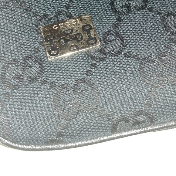 Authentic Gucci Canvas Hobo Shoulder Bag EUC - Picture 3 of 8